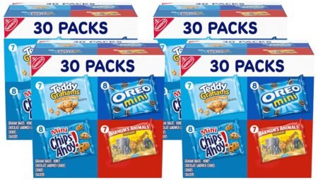 Nabisco Team Favorites Variety Pack, OREO Mini, CHIPS AHOY! Mini, Teddy Grahams Honey & Barnum's Animal Crackers, Christmas Cookies Stocking Stuffers, 30 Snack Packs (Pack of 4)